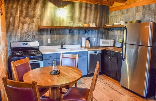 Town of Webb House | Palmer Point - The Study