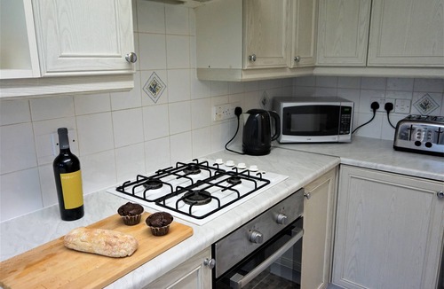 Little Stoke Apartment | Palmers Apartment A