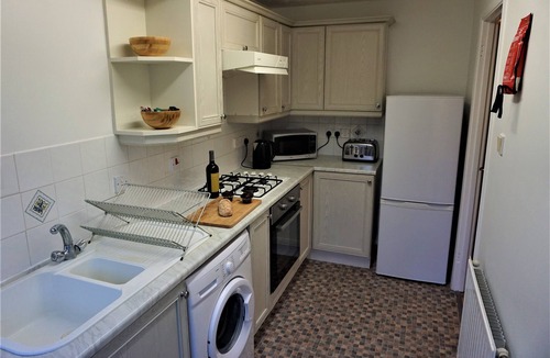 Little Stoke Apartment | Palmers Apartment A