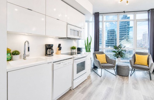 West Queen West Hotel | Palmerston Luxe Hotel