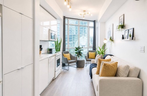 West Queen West Hotel | Palmerston Luxe Hotel