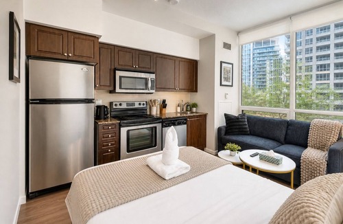 West Queen West Hotel | Palmerston Luxe Hotel
