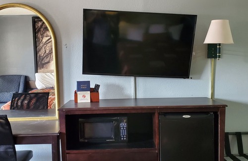 Estill Hotel | Palmetto Inn