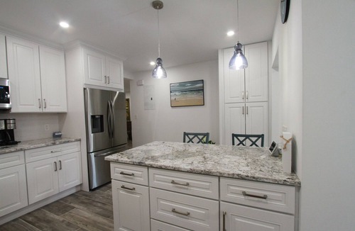 River Oaks House | PalmOaks. Cozy house with heated pool