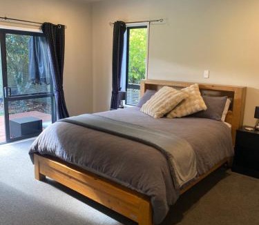 Whangarei House | Palms Escape