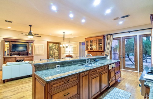 Windermere House | 🌴PALMS LUXE PALACE🌴