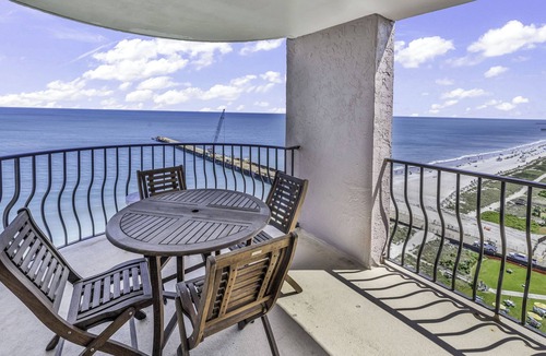 Myrtle Beach Condo | Palms Resort by Hosteeva