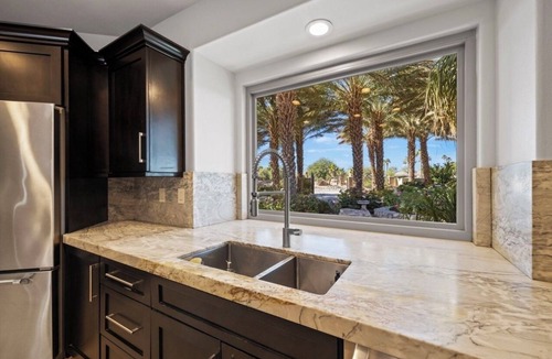 Thousand Palms House | PalmSpring Luxury Vacation Home-Salted Pool & Spa.