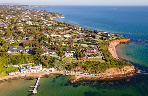 Mount Eliza House | Palmyra Villa | Pool & Spa | Steps to Village