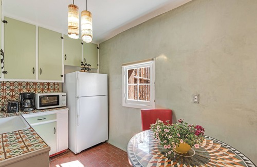 Historic Eastside House | Paloma Casita | Cozy Adobe Retreat