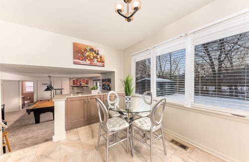 Palos Hills House | Palos Hills FHS Rental