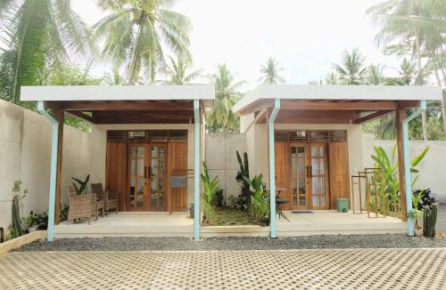 Batu Karas Hotel | Pam's Cabin Batukaras