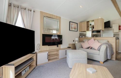 Newquay House | Pams Place