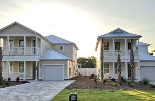 Panama City Beach House | Panama Dunes & Shores | Sleeps 26 | 2 LSV | Pools