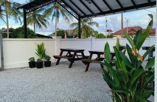 Setiu Ski Chalet | Pandan Dua D'Penarik