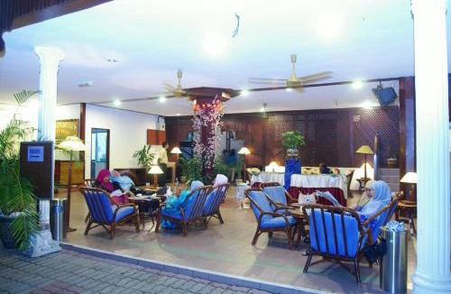 Teluk Nipah Resort | Pangkor Bay View Beach Resort