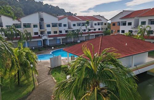 Pangkor Island House | Pangkor Lot10 Vacation Studio