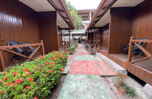 Teluk Nipah Resort | PANGKOR PURNAMA CHALET