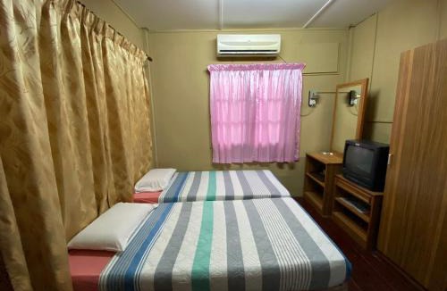 Teluk Nipah Resort | PANGKOR PURNAMA CHALET