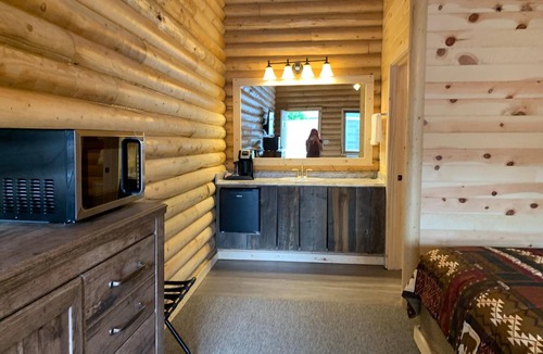 Panguitch Hotel | Panguitch Countryside Cabins