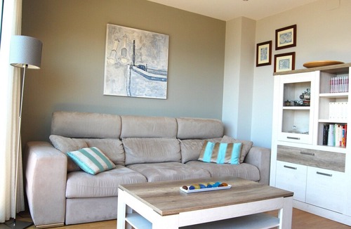 Vilassar de Mar Apartment | Panier en Osier - Three Bedroom Apartment, Sleeps 4