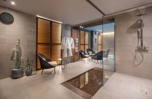 Macon Hotel | Panorama 360 Hôtel & Spa