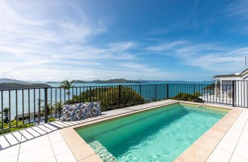 Shute Harbour House | Panorama at Shute Harbour