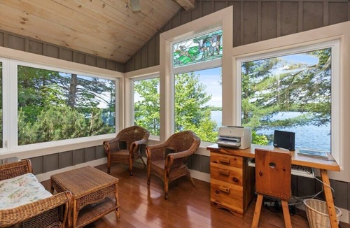 Seguin Cottage | Panorama Cottage - perfect sunsets!