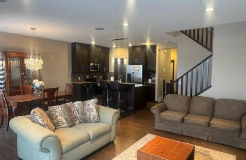 Panorama Hills House | Panorama Haven