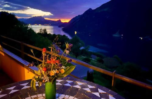 Ruetli Apartment | Panorama Lakeside Retreat Seelisberg