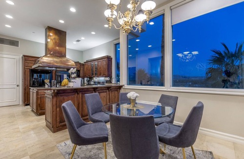 North Tustin House | Panorama Valley View Estate