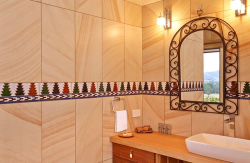 Myrtleford Villa | Panoramia Villas- quiet, romantic & luxurious