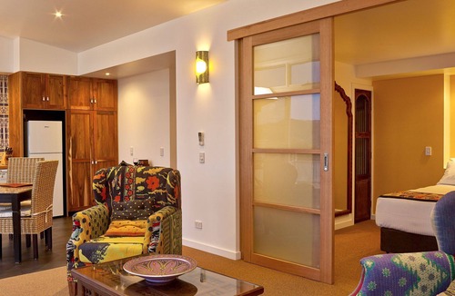 Myrtleford Villa | Panoramia Villas- quiet, romantic & luxurious