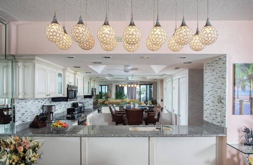 Midtown Condo | Panoramic 3BR/3BA Condo - Direct Beach Ocean Front