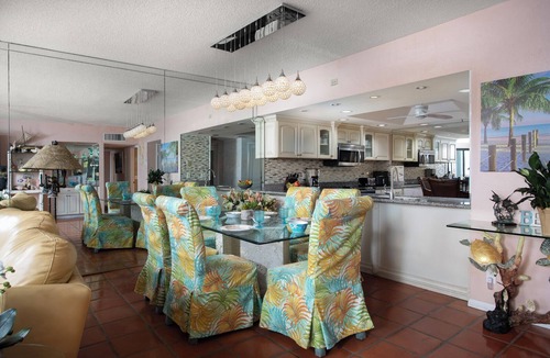 Midtown Condo | Panoramic 3BR/3BA Condo - Direct Beach Ocean Front