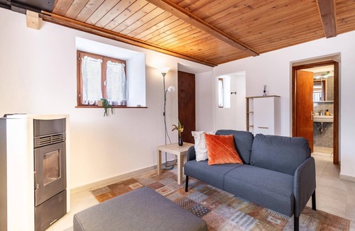 Indemini Ski Chalet | Panoramic Chalet Home