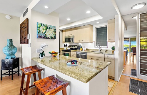 Kaanapali Condo | Panoramic Corner Ocean & Kaanapali Golf Views 1BR