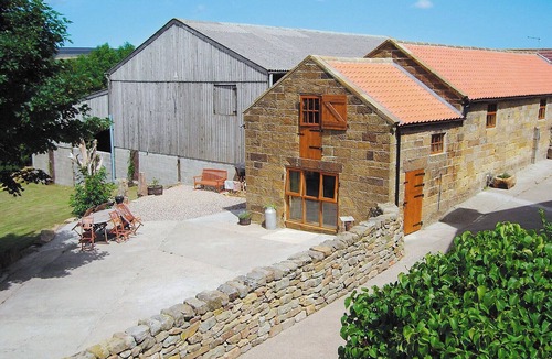 Great Fryup Dale Cottage | Panoramic countryside views can be savoured from this barn conversion.