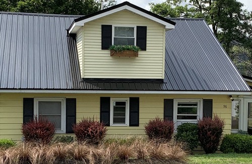 Town of Milo House | Panoramic Keuka Lake Views And Breathtaking Sunsets! Save Aug 16-23