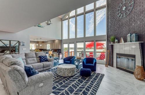 Morgans Point Resort House | Panoramic Lake Belton Views: Home Near Marina