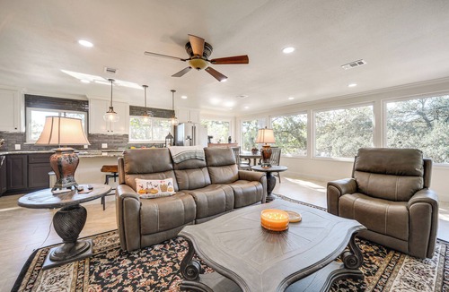 Granite Shoals House | Panoramic Lake Views! Elegant Marble Falls Home