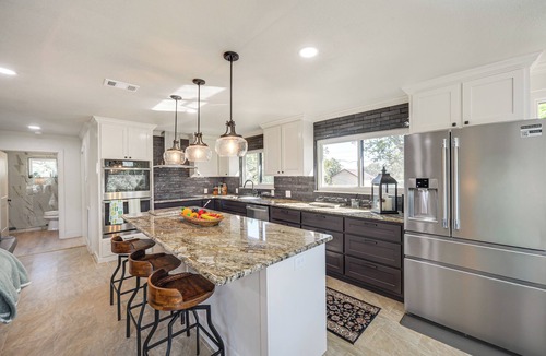 Granite Shoals House | Panoramic Lake Views! Elegant Marble Falls Home