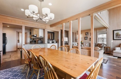 Tahoe City Condo | Panoramic Lake Views & Modern Comfort - Spacious Rocky Ridge #37