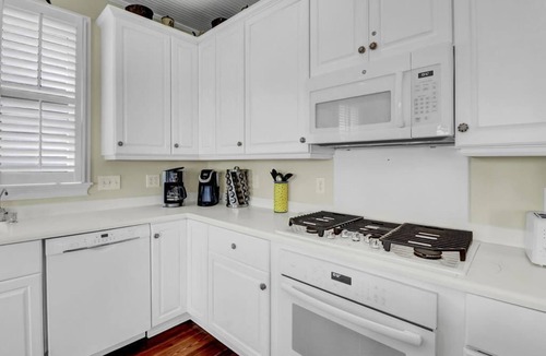 Ocean Point House | Panoramic Ocean & Golf Views | Steps to Secluded Beach