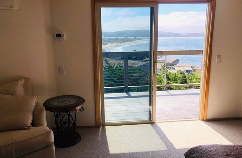 Dillon Beach House | Panoramic Ocean Views walk to the Beach