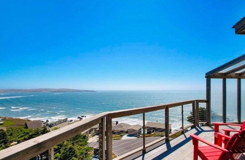 Dillon Beach House | Panoramic Ocean Views walk to the Beach