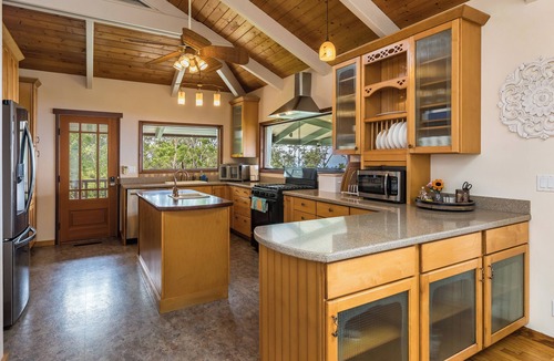 Kailua-Kona House | Panoramic Ocean View in Kona Cloud Forest