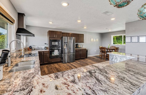 Smith River House | Panoramic Ocean View - Game Room - Fire Pit - Large Deck - Casino - Redwoods