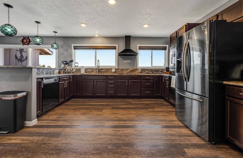 Smith River House | Panoramic Ocean View - Game Room - Fire Pit - Large Deck - Casino - Redwoods