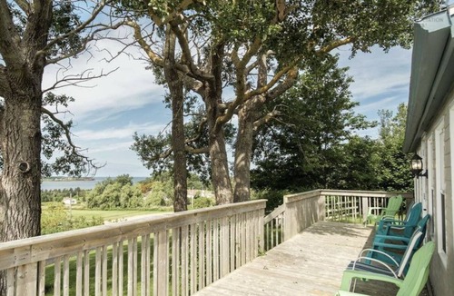 Port Hood House | Panoramic Ocean View Home